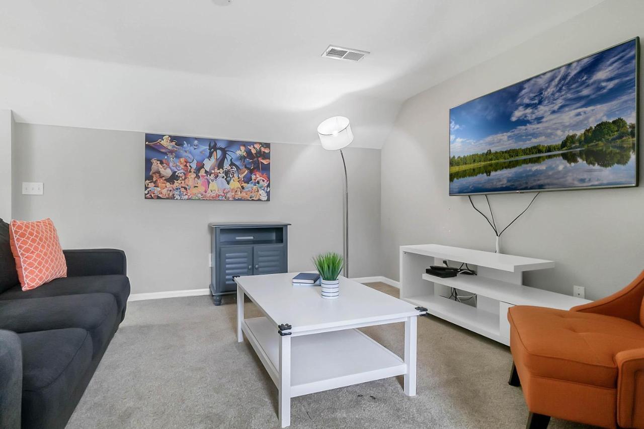 Cozy Only Miles From Community Pool And Jacuzzii Appartement *