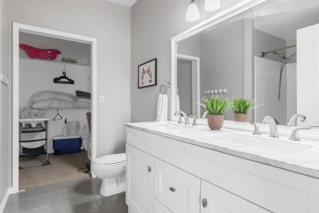 Cozy Only Miles From Community Pool And Jacuzzii Kissimmee