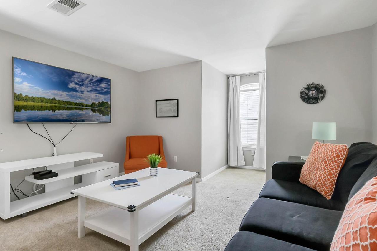 Appartement Cozy Only Miles From Community Pool And Jacuzzii